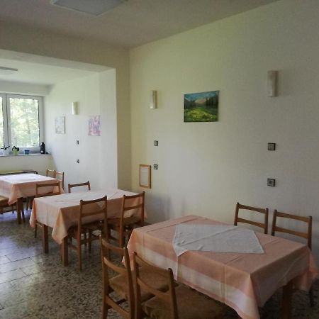 Penzion Luna Predni Vyton Luaran gambar